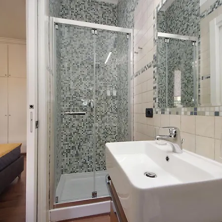 4bnb - Eroi Vatican * Roma